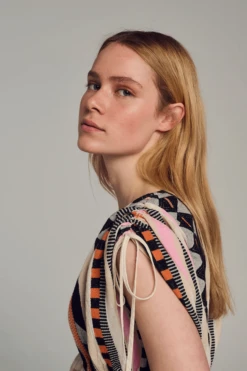 Astakida Blouse Black/Orange 031 -Faithfull The Brand || Commando || Rebecca Vallance Shop 022.031G BOR 3 720xcopy