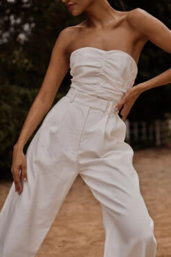 Dawn Days Trouser Ivory 12 Dawn Days Trouser Ivory -Faithfull The Brand || Commando || Rebecca Vallance Shop 13 4d39cdb8 bca5 4faa 8fa0 77a18aab6199