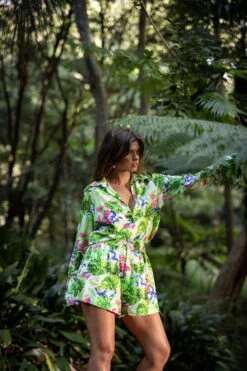 Open Neck Blouse Jungle -Faithfull The Brand || Commando || Rebecca Vallance Shop 1H3A8091 63597015 1a63 43d0 a4aa 1da136a1a34b