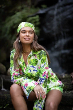 Open Neck Blouse Jungle -Faithfull The Brand || Commando || Rebecca Vallance Shop 1H3A8445 8489eb0e 55d4 48cc a632 7da8a29e2a8b