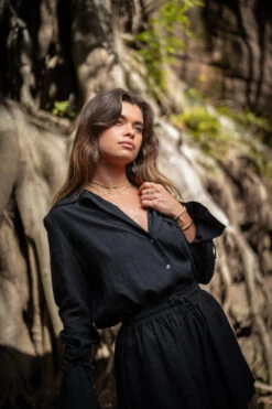 Open Neck Blouse Black -Faithfull The Brand || Commando || Rebecca Vallance Shop 1H3A9371 43176a69 f8b5 4f80 a063 910cab341923