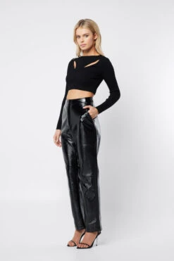 The Prism Knit Top -Faithfull The Brand || Commando || Rebecca Vallance Shop 20220726 March23 ONLINE S38 1903