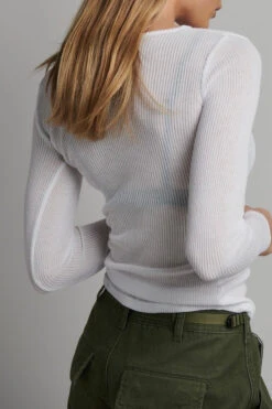 Myles Crew Neck Top White -Faithfull The Brand || Commando || Rebecca Vallance Shop 20220908 MartenAscenzo BayseBrand Ecommerce 012109719