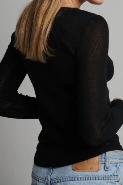 Myles Crew Neck Top Black 9 Myles Crew Neck Top Black -Faithfull The Brand || Commando || Rebecca Vallance Shop 20220908 MartenAscenzo BayseBrand Ecommerce 012110272