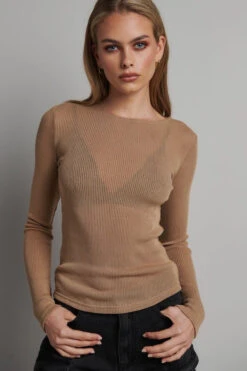 Myles Crew Neck Top Latte