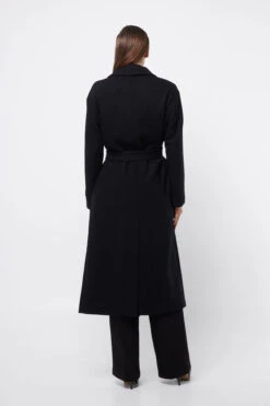 Venture Coat -Faithfull The Brand || Commando || Rebecca Vallance Shop 20221003 MOSSMAN APRIL23 ONLINE S18 1493