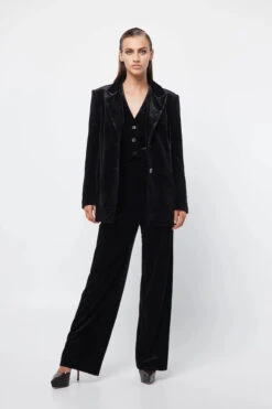 Vertigo Blazer -Faithfull The Brand || Commando || Rebecca Vallance Shop 20221003 MOSSMAN MAY23 ONLINE S18 1193 2000xcopy