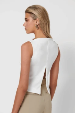 Verona Top White -Faithfull The Brand || Commando || Rebecca Vallance Shop 2 9991a306 8a97 45cf 8a35 1eaef1bd0747