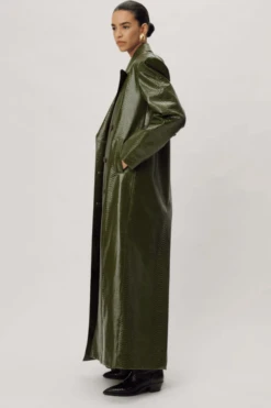 Roxton Coat Dark Olive -Faithfull The Brand || Commando || Rebecca Vallance Shop 2 c4f4be90 b716 40ff aeb8 3b20eb095e7a