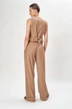 Foxy Vest Tan -Faithfull The Brand || Commando || Rebecca Vallance Shop 3050006PIN FoxyVest 4 720xcopy