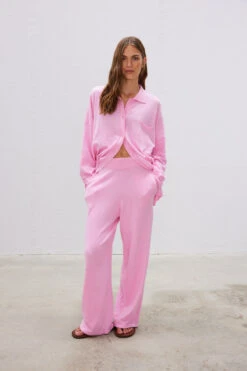 Carmen Knit Shirt Ultra Pink 16 Carmen Knit Shirt Ultra Pink -Faithfull The Brand || Commando || Rebecca Vallance Shop 31 LMD032 LMD033 Ultra Pink 2869