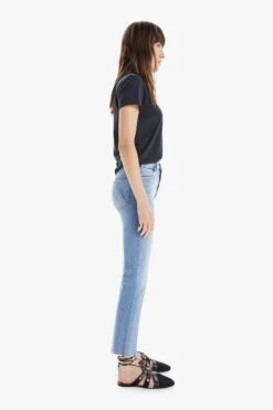 The Hustler Ankle Fray Jeans Au Revoir -Faithfull The Brand || Commando || Rebecca Vallance Shop AUREVOIR THEHUSTLERANKLEFRAY 04044 2394x 5f5bab5e ee31 4ed1 b310 c7ce2aa3f789