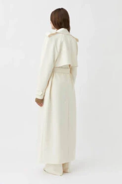 Cora Trench Cream -Faithfull The Brand || Commando || Rebecca Vallance Shop C M CAMILLA AND MARC Cora oversized midi trench coat cream 4 640x960 86746ce5 bdac 447f b7d6 0a00dfa634a2