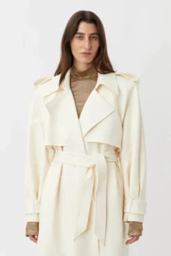 Cora Trench Cream -Faithfull The Brand || Commando || Rebecca Vallance Shop C M CAMILLA AND MARC Cora oversized midi trench coat cream 5 640x960 de9ad01e cd47 402e b2cd 59045f4110fc