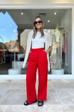 Bare Minimum Pant Red