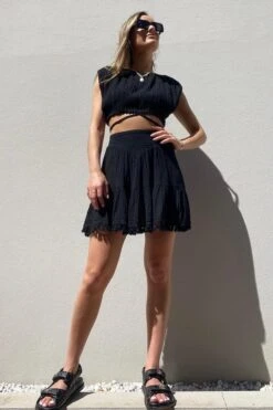 Alina Top Black -Faithfull The Brand || Commando || Rebecca Vallance Shop IMG 8729 Facetune 27 10 2022 13 31 02 0924bb13 aecc 4f42 ad99 20b3de011a73