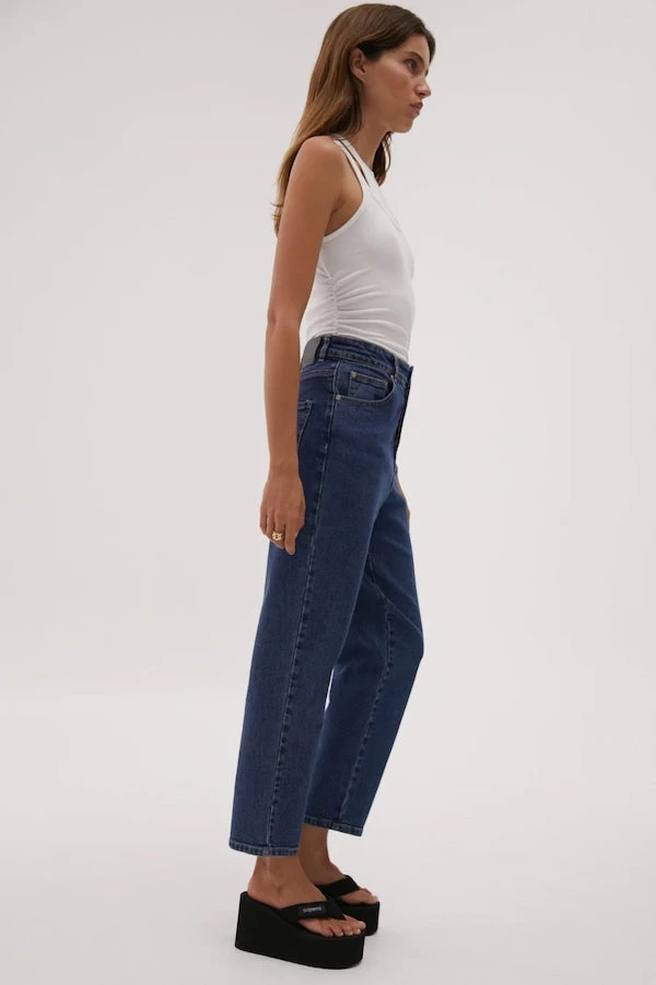 Cameron Ivory 7 Cameron Ivory - Image 5