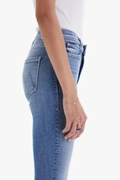 The Mid Rise Dazzler Ankle Fray Riding The Cliffside 9 The Mid Rise Dazzler Ankle Fray Riding The Cliffside -Faithfull The Brand || Commando || Rebecca Vallance Shop RIDINGTHECLIFFSIDE MIDRISEDAZZLERANKLEFRAY 1906 1008 RCS 01156 2394x 6754227f fa49 478c 9253 fff43ce4e4dd