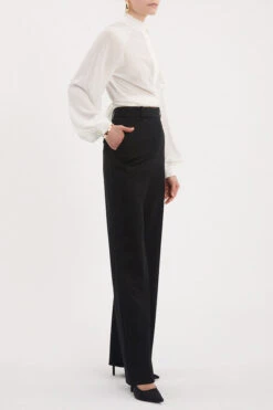 Rebecca Vallance Sloane Top Ivory 9 Rebecca Vallance Sloane Top Ivory -Faithfull The Brand || Commando || Rebecca Vallance Shop SLOANE TOP 2302 2500 IVORY 0357 72076