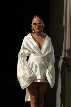 Rio Robe Short Ivory 9 Rio Robe Short Ivory -Faithfull The Brand || Commando || Rebecca Vallance Shop image 700x 14513c84 44d1 44cc 9d4d 3218fc54cef2