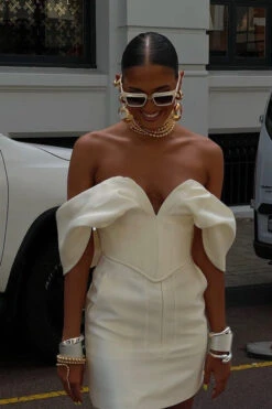 Nina Corset Ivory 9 Nina Corset Ivory -Faithfull The Brand || Commando || Rebecca Vallance Shop image 700x 4bc72e3e ce27 4149 8e9c 5e41f075d04f